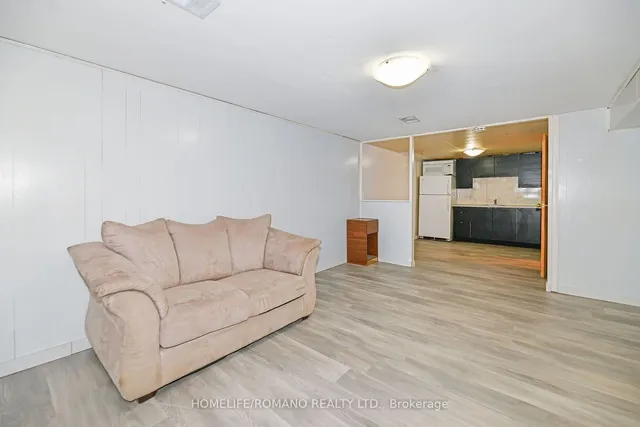 Additional image 8 of 74 Chalkfarm Dr