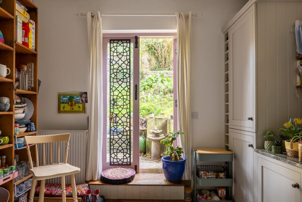 Additional image 16 of The heart of Glastonbury