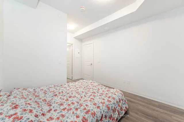 Additional image 7 of 10 Meadowglen Pl Unit 611