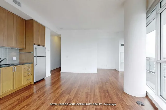 Additional image 8 of 89 Dunfield Ave Unit 3402