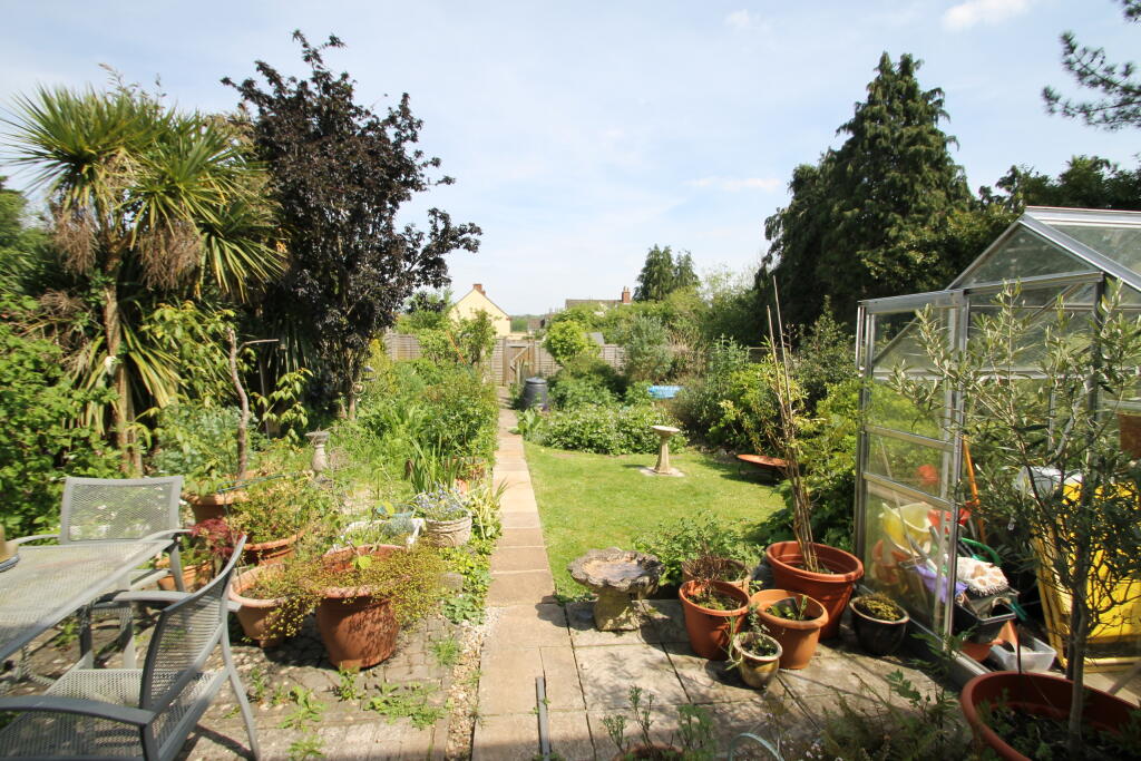 Additional image 14 of Wells