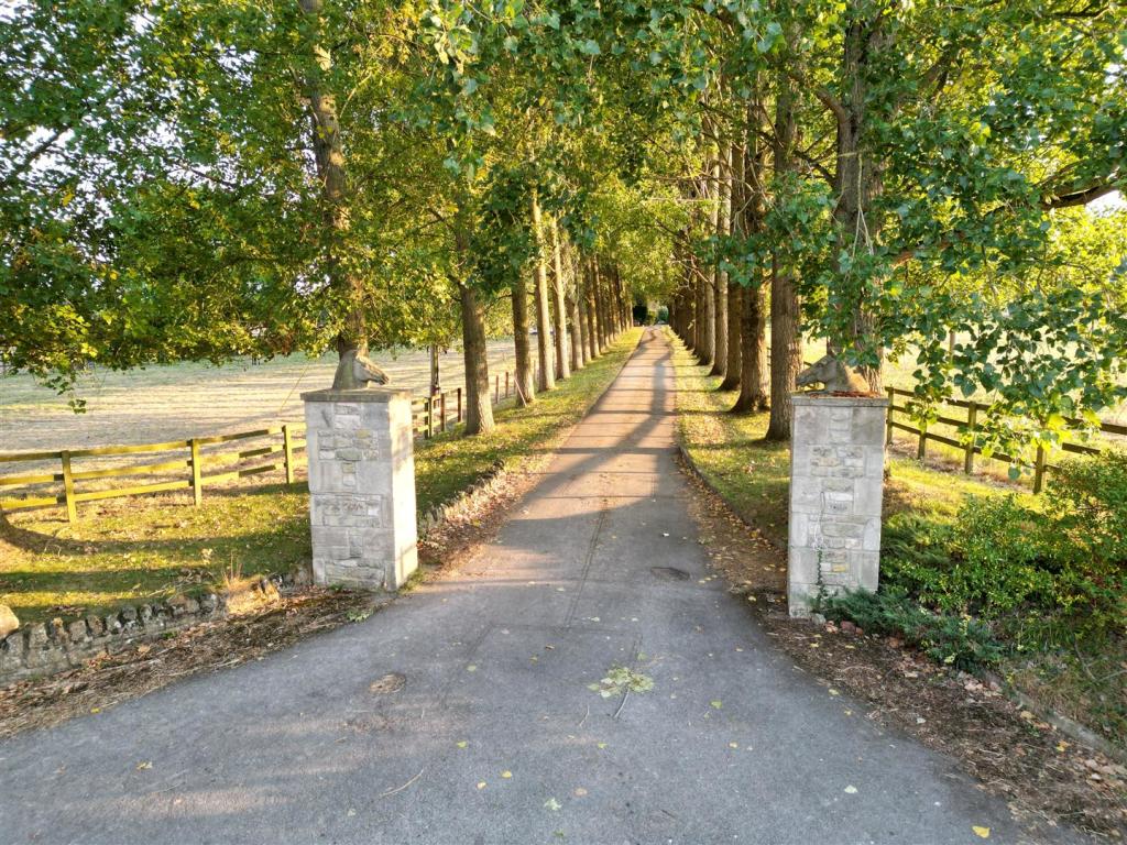 Additional image 42 of 8 Hisomley, Dilton Marsh, Westbury