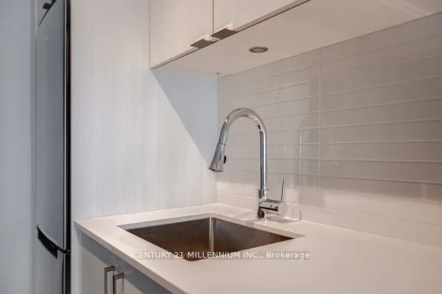 Additional image 9 of 1926 Lakeshore Blvd Unit 3009