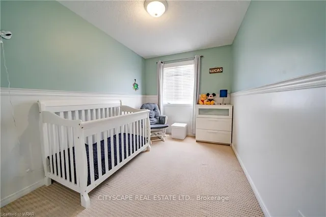 Additional image 16 of 493 Beaumont Cres