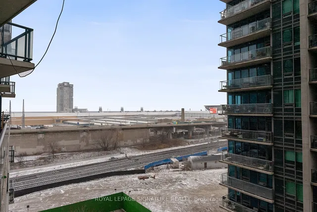 Additional image 26 of 51 East Liberty St Unit 617