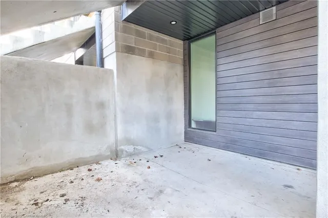 Additional image 40 of 261 Woodbine Ave Unit 71