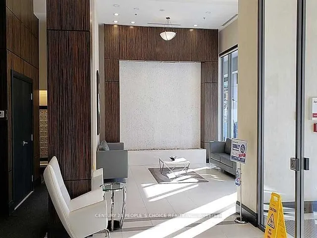 Additional image 2 of 25 Lower Simcoe St Unit 1206