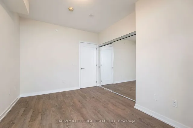 Additional image 7 of 99 John St Unit 4504