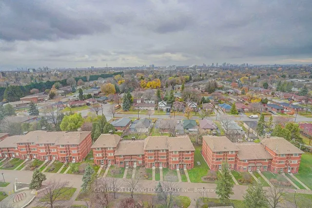 Additional image 31 of 2466 Eglinton Ave Unit 1610