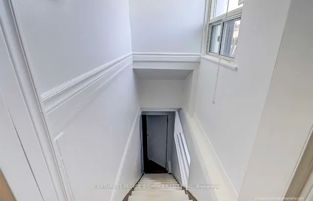 Additional image 11 of 20 Butterworth Ave