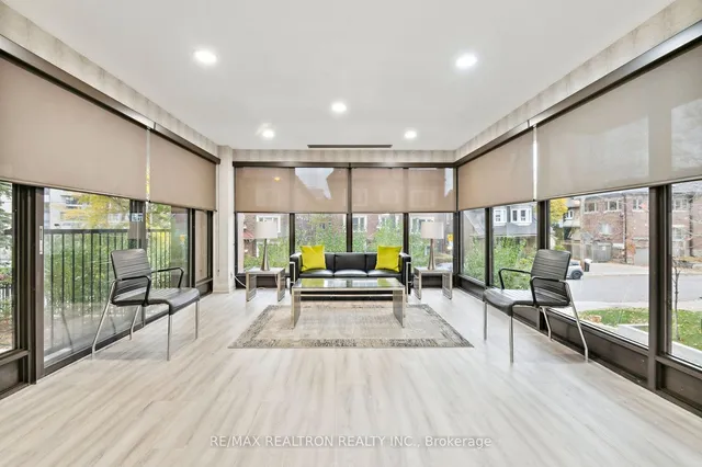 Additional image 24 of 449 Walmer Rd Unit 401