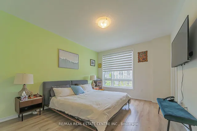 Additional image 5 of 20 Woodstream Dr Unit 8