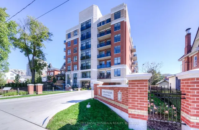 Additional image 2 of 399 QUEEN St Unit 202