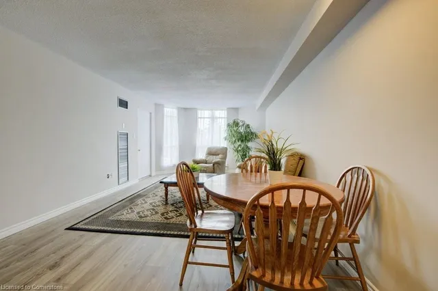 Additional image 9 of 1414 King St Unit 202