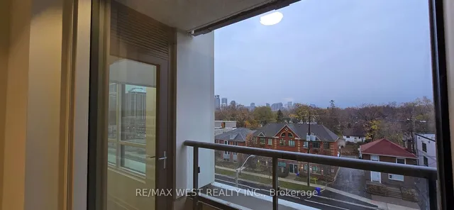 Additional image 17 of 181 Sheppard Ave Ave Unit 428