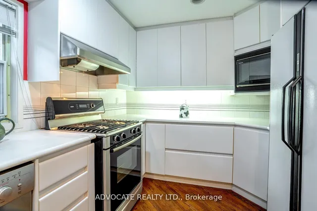 Additional image 19 of 16 Rollscourt Dr