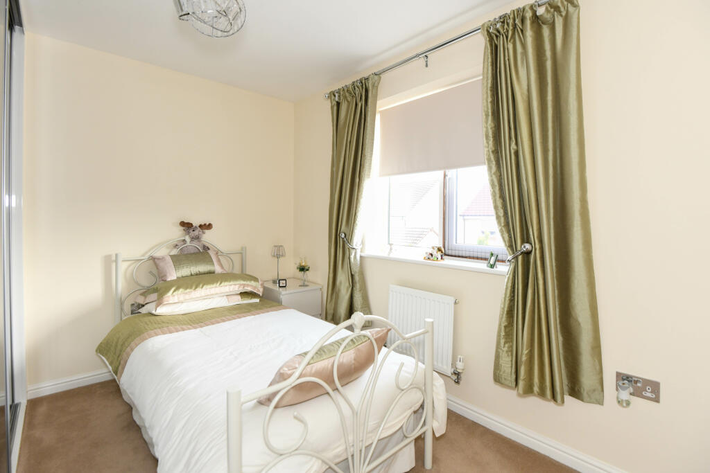 Additional image 24 of Pontefract Avenue, Castlemead