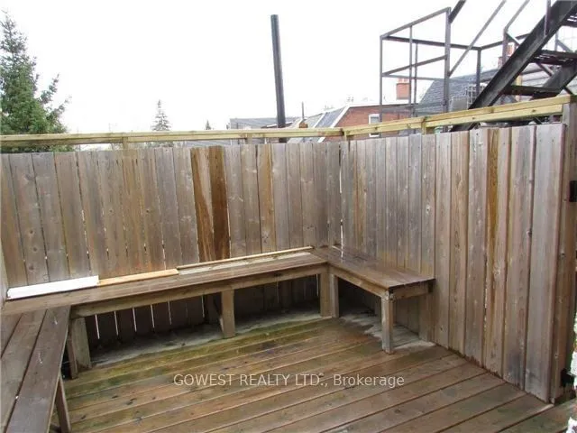 Additional image 19 of 2011 Dundas St