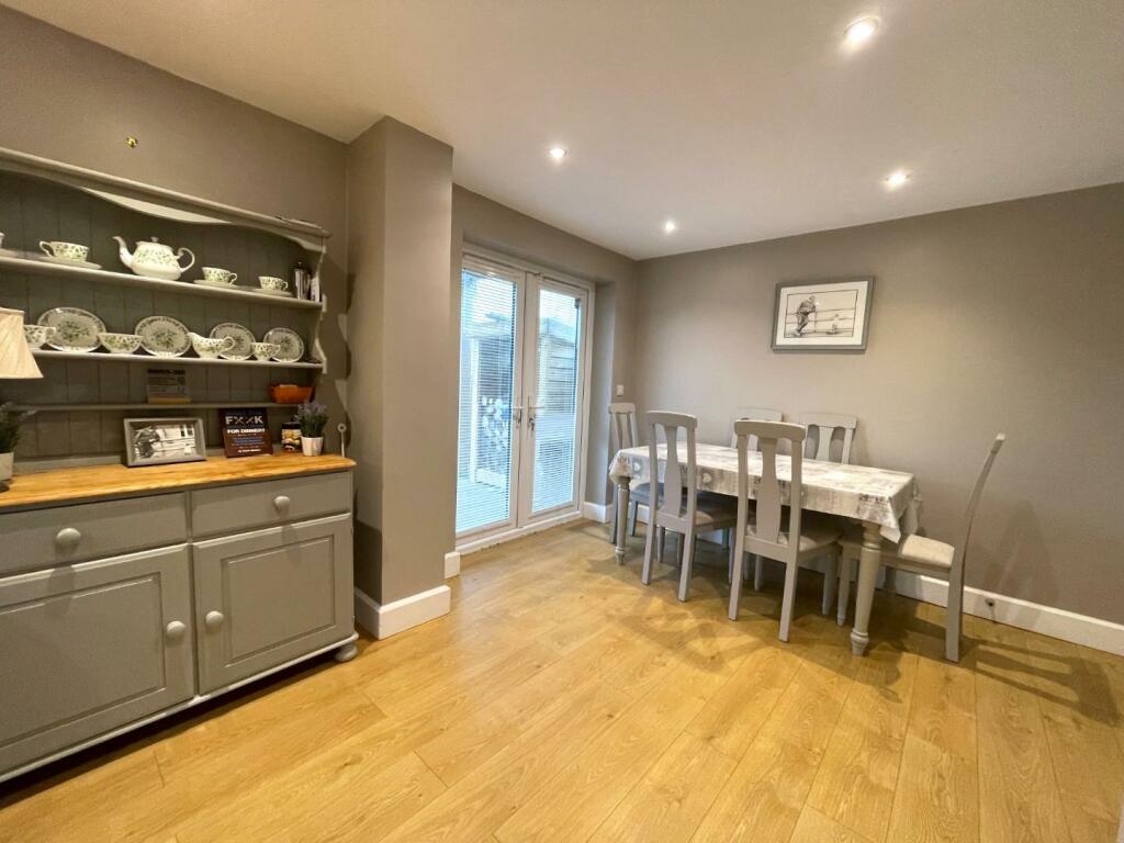 Additional image 7 of Grange Avenue, Street