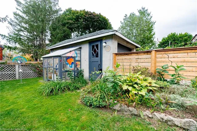 Additional image 41 of 40 Henry St