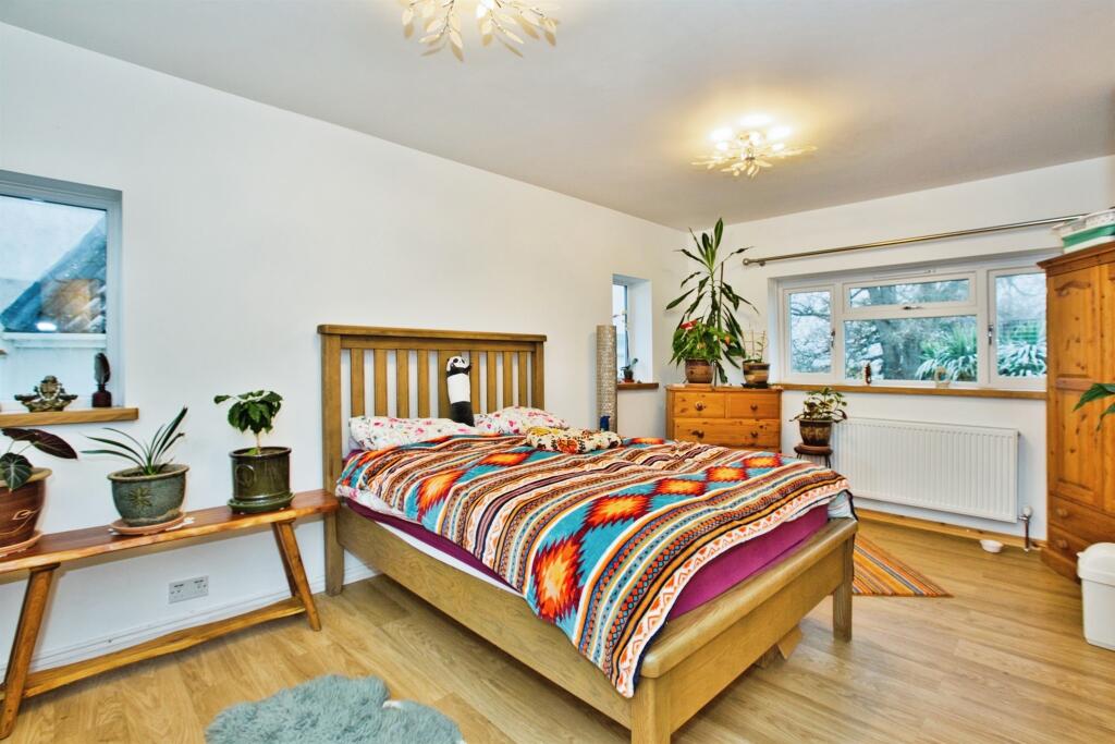 Additional image 4 of Buller Avenue, Houndstone, Yeovil