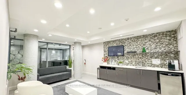 Additional image 21 of 17 Kenaston Gdns Unit 602