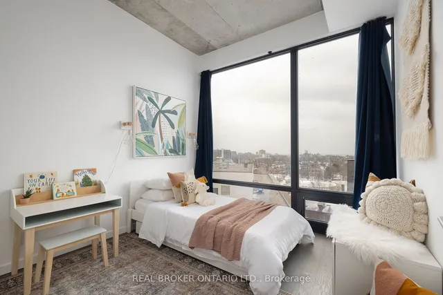 Additional image 10 of 383 Sorauren Ave Unit PH12