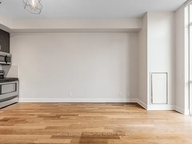 Additional image 14 of 112 George St Unit 813s