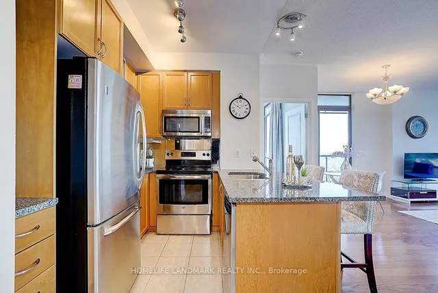 Additional image 6 of 18 Yorkville Ave Unit 2109