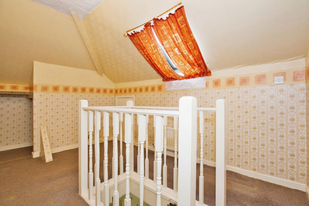 Additional image 4 of Woodstock Road, YEOVIL, Somerset, BA21