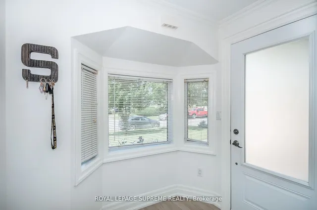 Additional image 13 of 32 Cartwright Ave