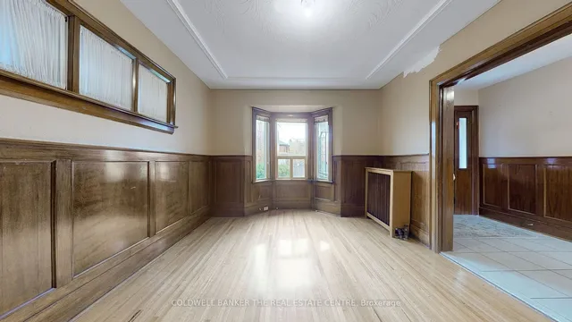 Additional image 7 of 261 Winona Dr