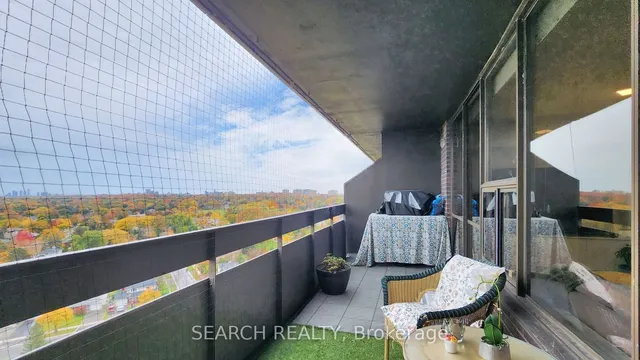 Additional image 30 of 11 Wincott Dr Unit 1912