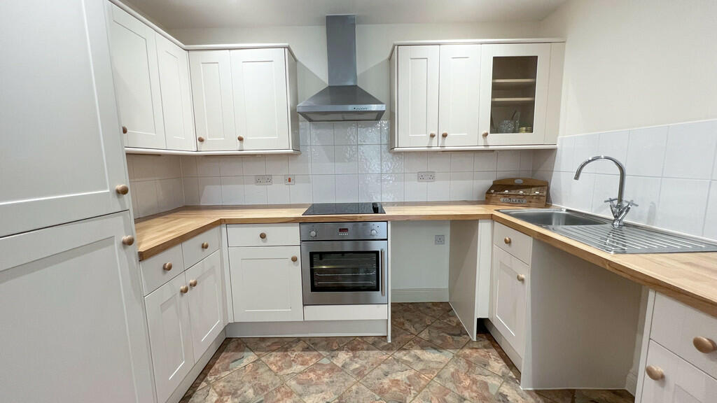 Additional image 4 of Chantry Court, Westbury