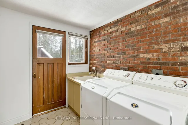 Additional image 39 of 44 Pheasant Lane