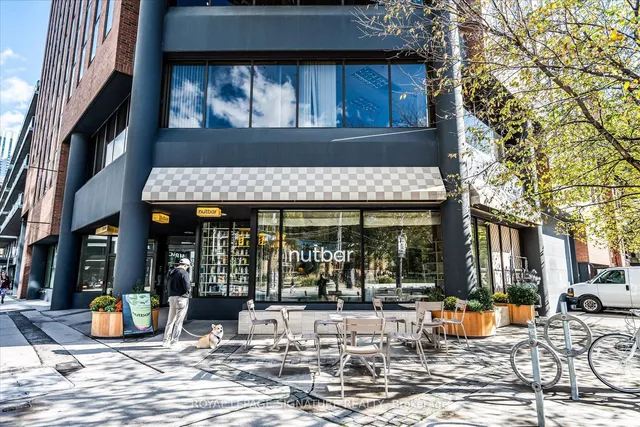 Additional image 27 of 23 Brant St Unit 305