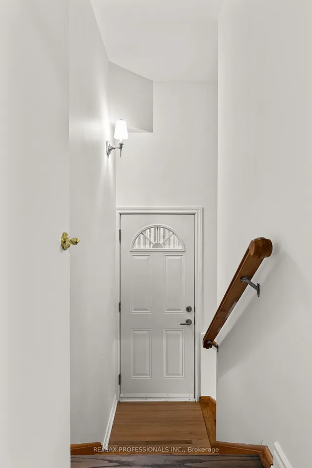 Additional image 17 of 24 Skelmore Cres