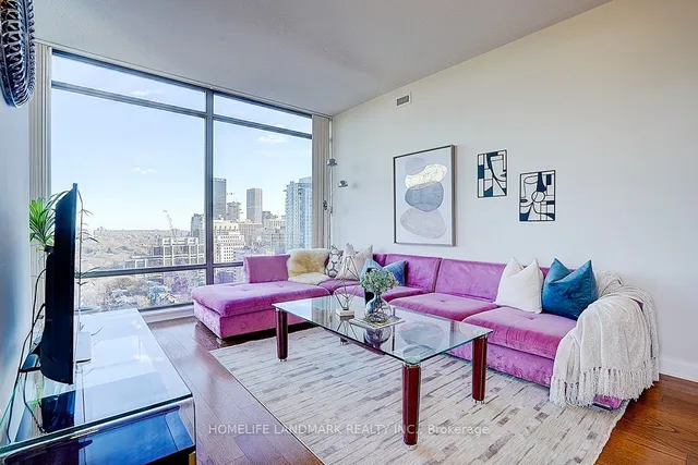 Additional image 13 of 18 Yorkville Ave Unit 2109