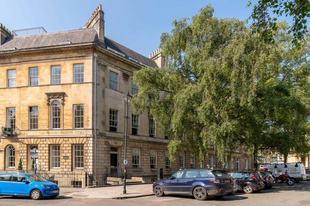 Additional image 12 of Laura Place