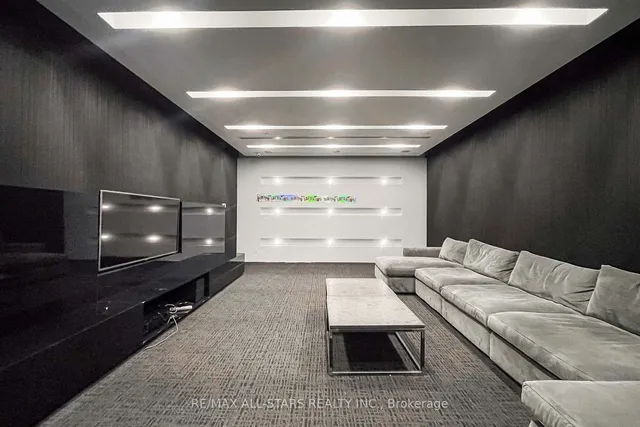 Additional image 14 of 1030 King St Unit 908