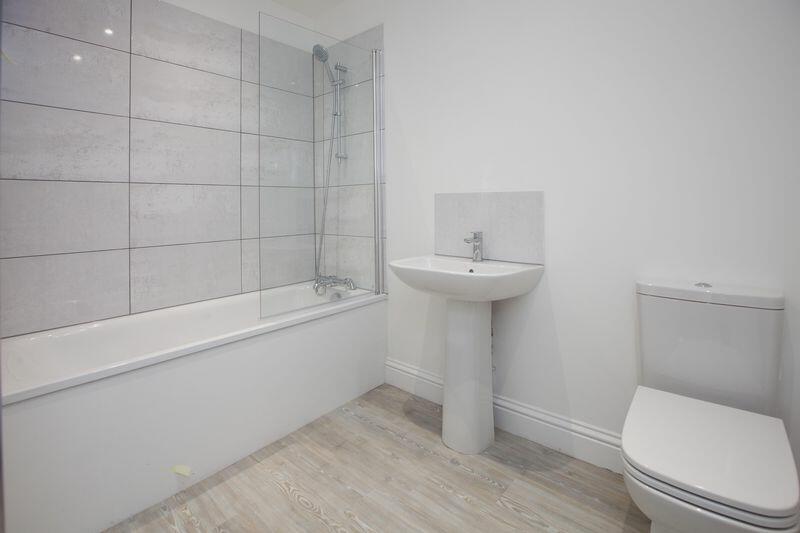 Additional image 6 of Mere