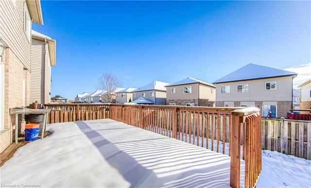 Additional image 17 of 35 Sassafras St