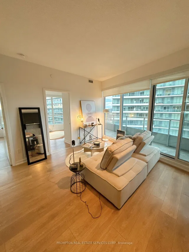 Primary image of 115 McMahon Dr Unit 3005