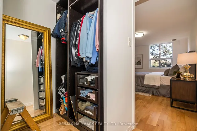 Additional image 30 of 362 The East Mall Unit 112