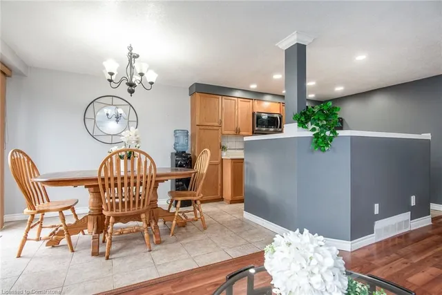 Additional image 13 of 43 Cotton Grass St