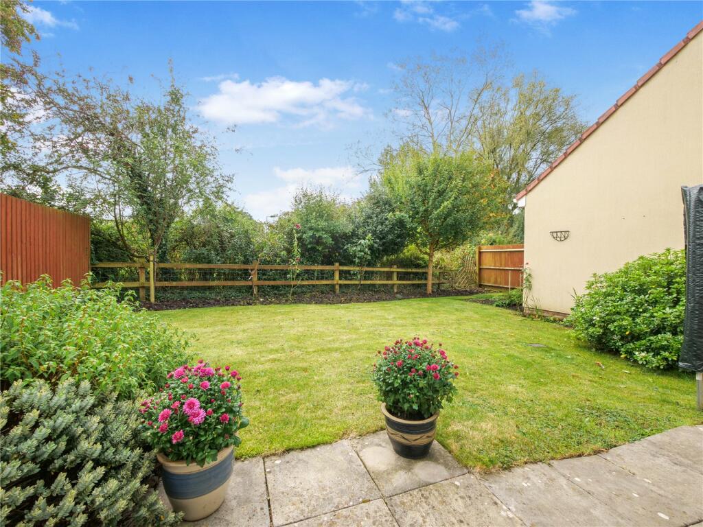 Additional image 2 of Two bedroom detached property, Farmborough