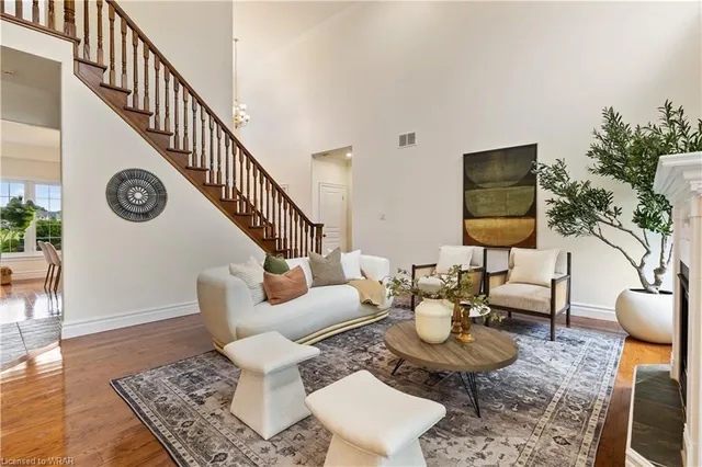 Additional image 10 of 413 Falconridge Dr