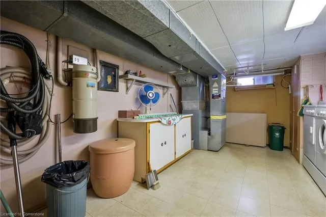 Additional image 32 of 127 Lorraine Ave