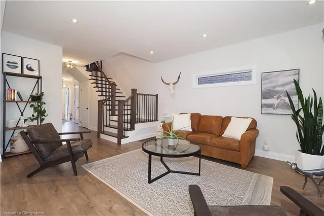 Additional image 11 of 258 Sedgewood St