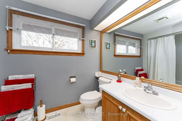 Additional image 15 of 52 Wallis Cres